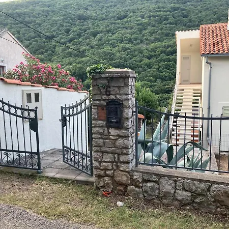 Island Escape Cres Villa Porozina