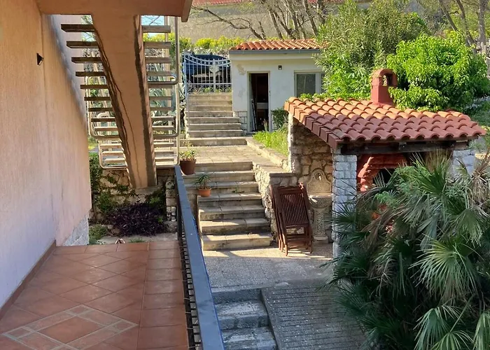 Island Escape Cres Villa Porozina